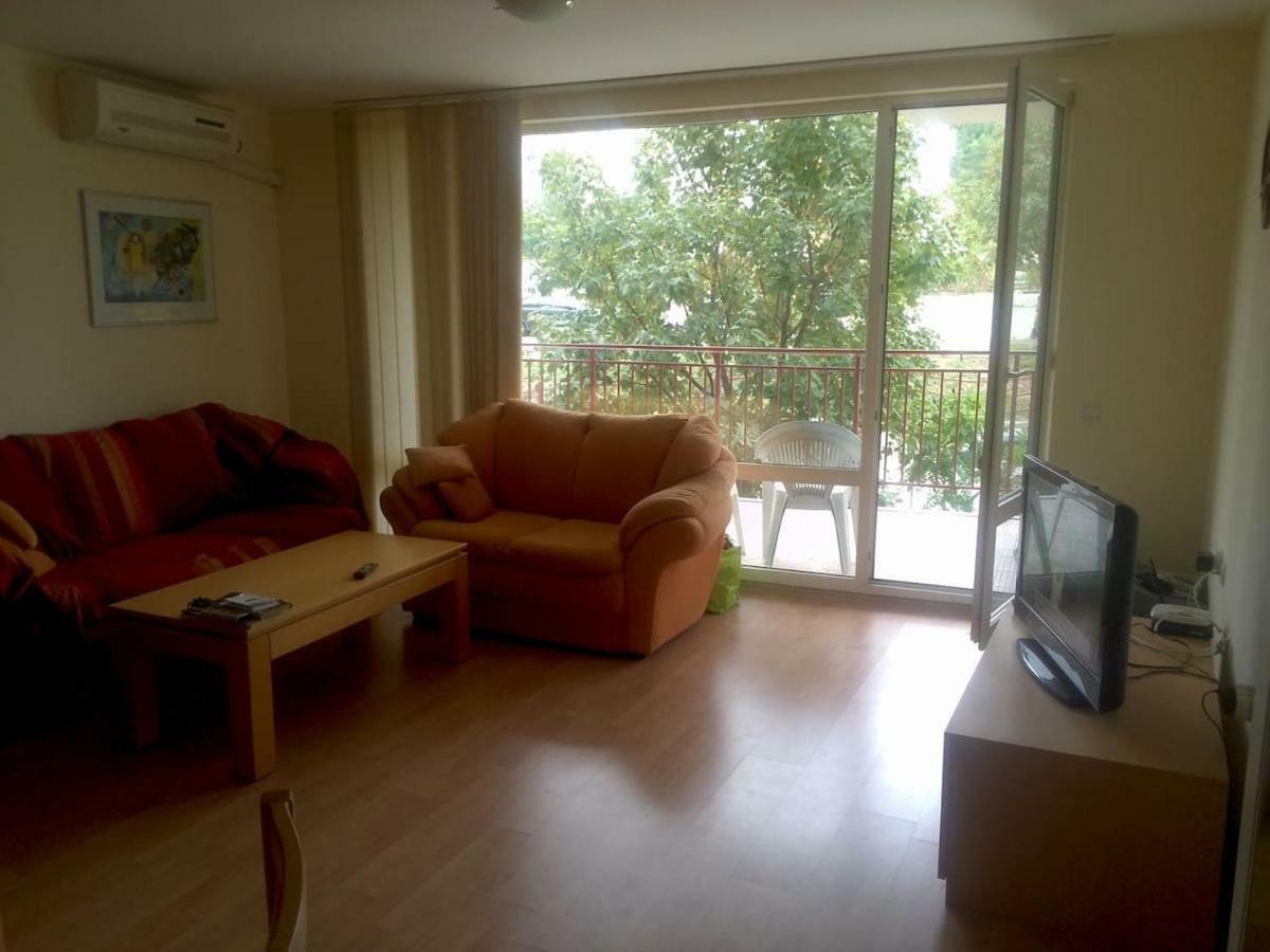 Magical Apartment In Marina View Fort Beach スヴェティ・ヴラス エクステリア 写真