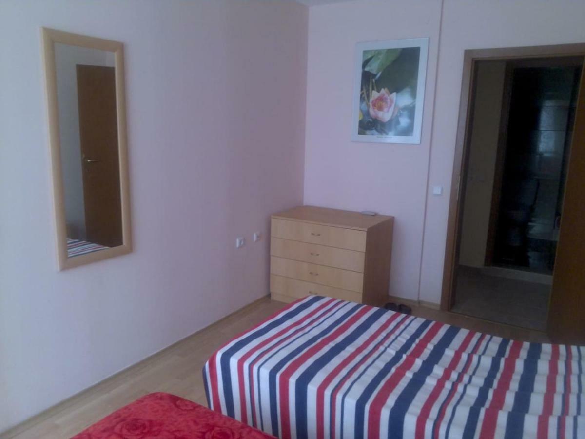 Magical Apartment In Marina View Fort Beach スヴェティ・ヴラス エクステリア 写真
